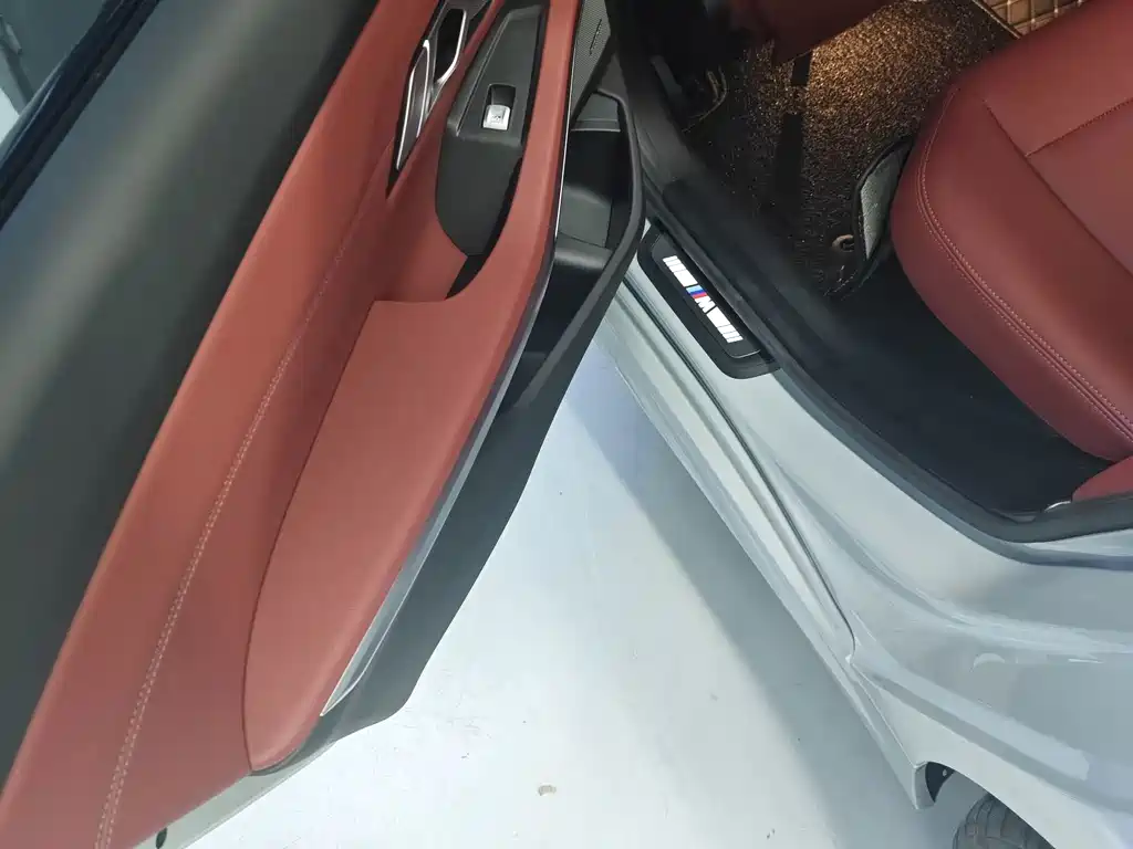 BMW 3 Series — миниатюра 11