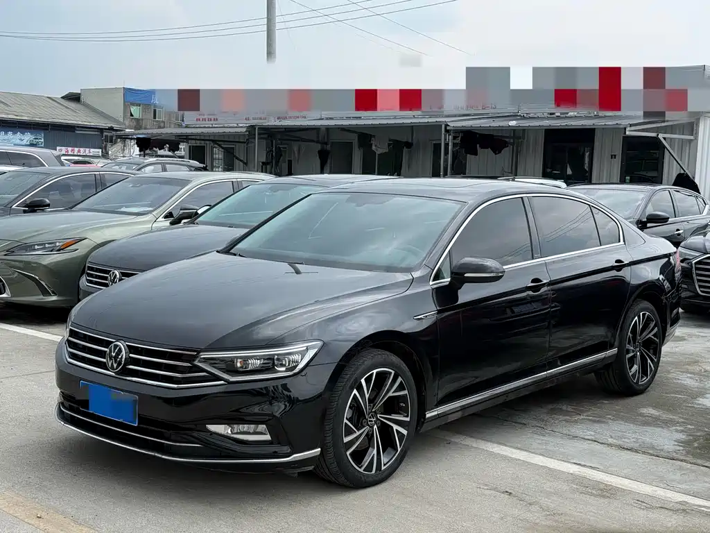 Купить Volkswagen Magotan