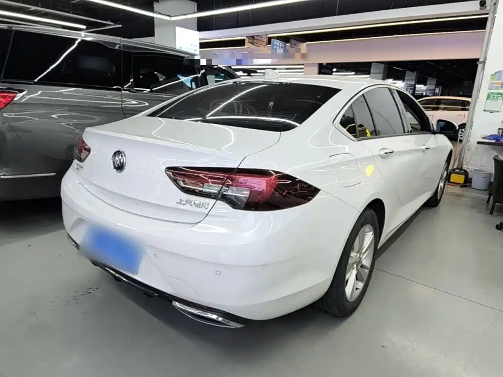 Buick Regal — миниатюра 7