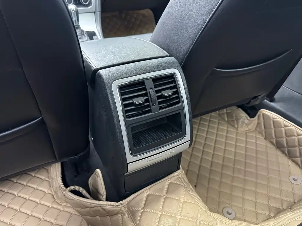 Volkswagen Passat — миниатюра 11