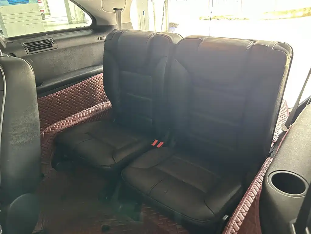 Mercedes-Benz R-Class — миниатюра 11