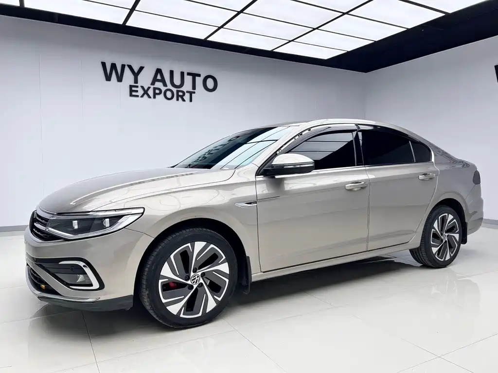 Volkswagen Bora 2023