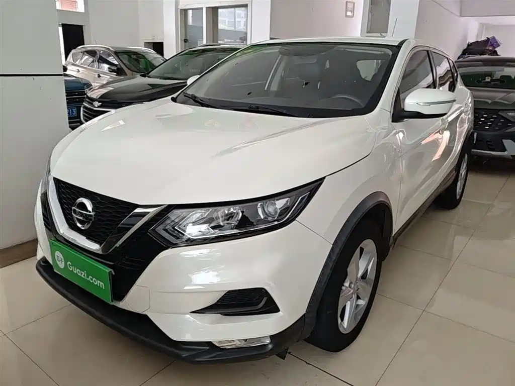 Купить Nissan Qashqai