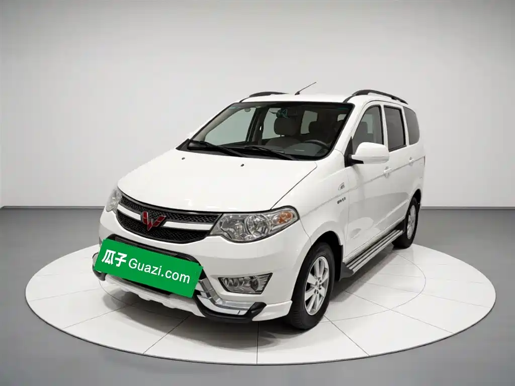 Wuling Hongguang 2018