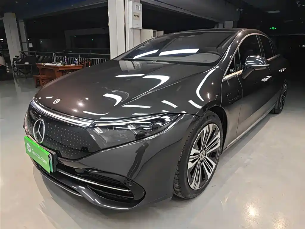 Mercedes-Benz EQS 2024