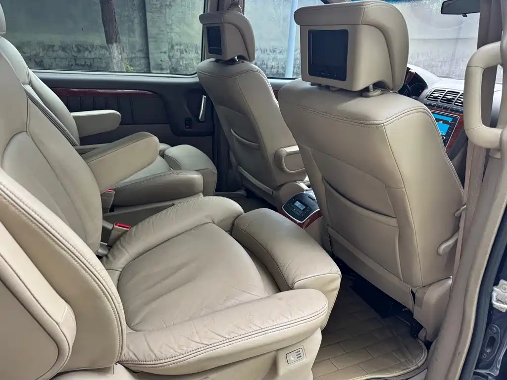 Buick GL8 — миниатюра 15