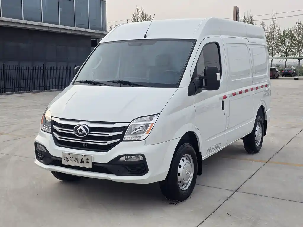 Maxus V80 2024