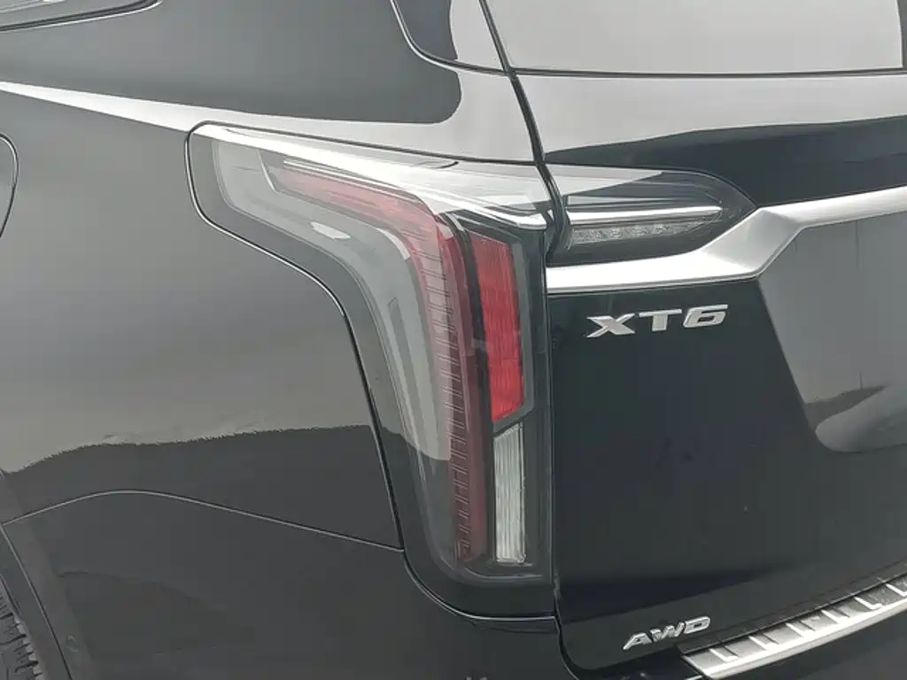 Cadillac XT6 — миниатюра 14