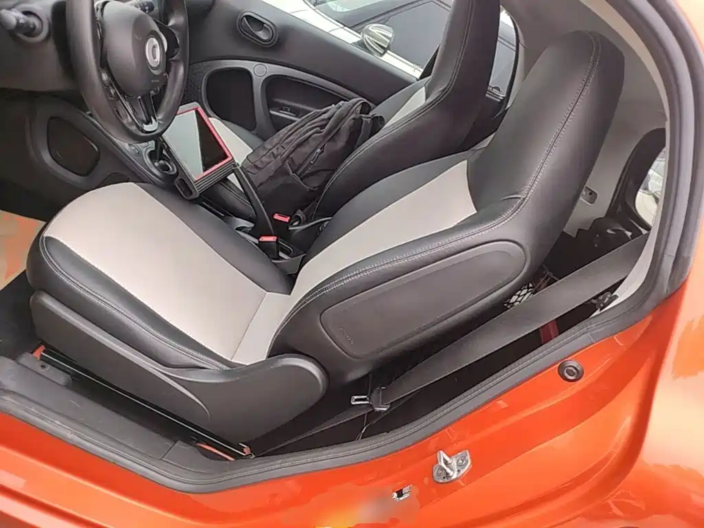 smart Smart Fortwo — миниатюра 17