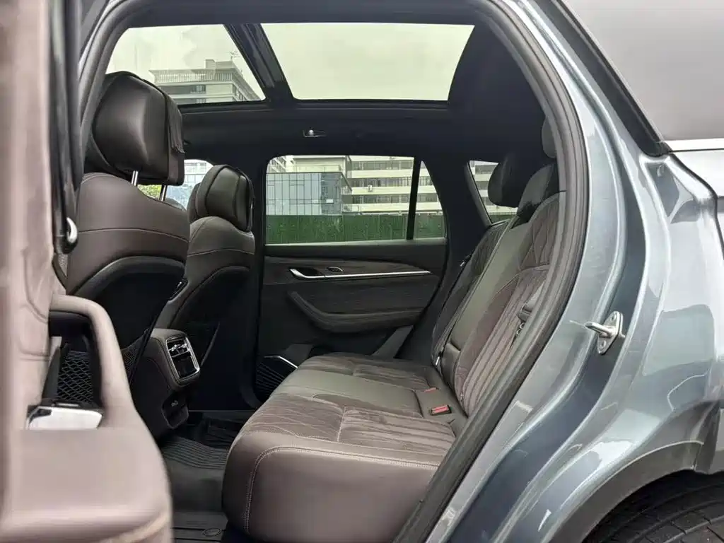 Geely Xingyue L — миниатюра 9