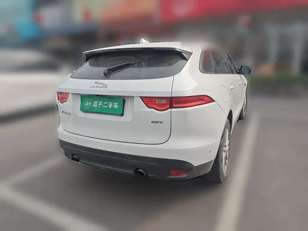 Jaguar F-PACE — миниатюра 4