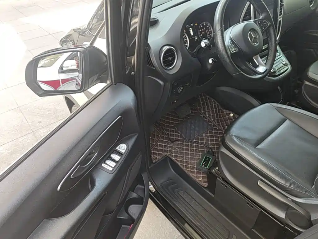 Mercedes-Benz Vito — миниатюра 16