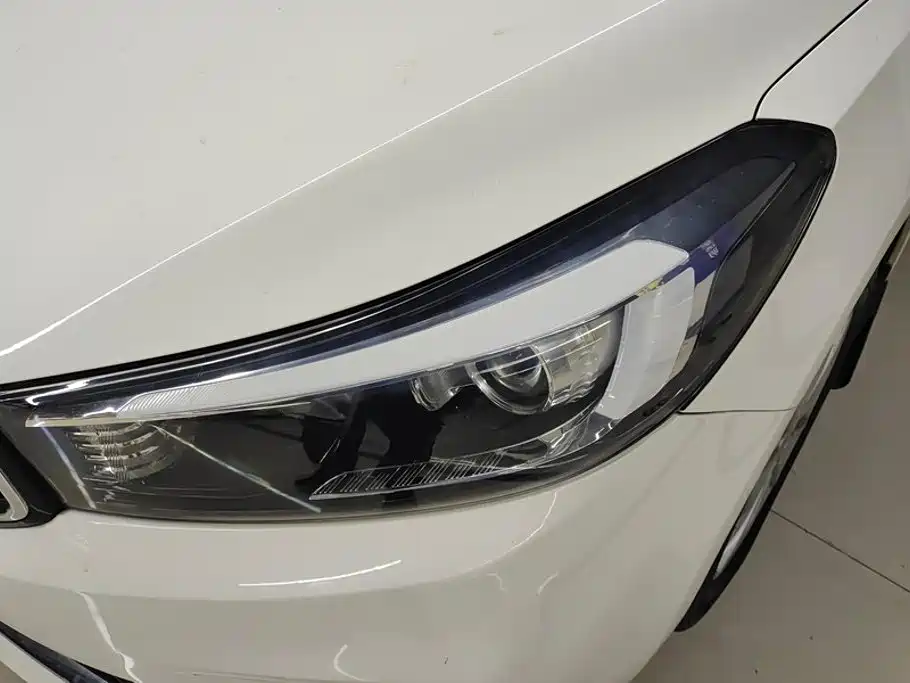 Kia K3 — миниатюра 5