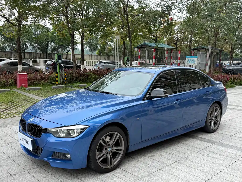 Купить BMW 3 Series