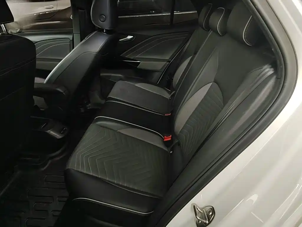 Volkswagen ID.3 — миниатюра 17