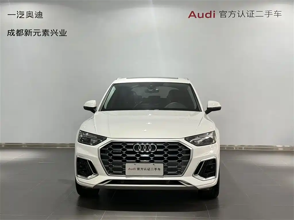 Audi Q5L 2022 — фото 2