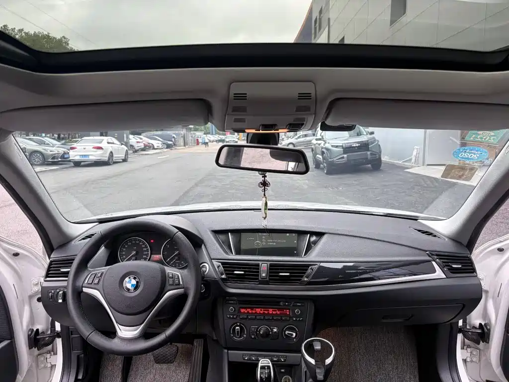 BMW X1 — миниатюра 6