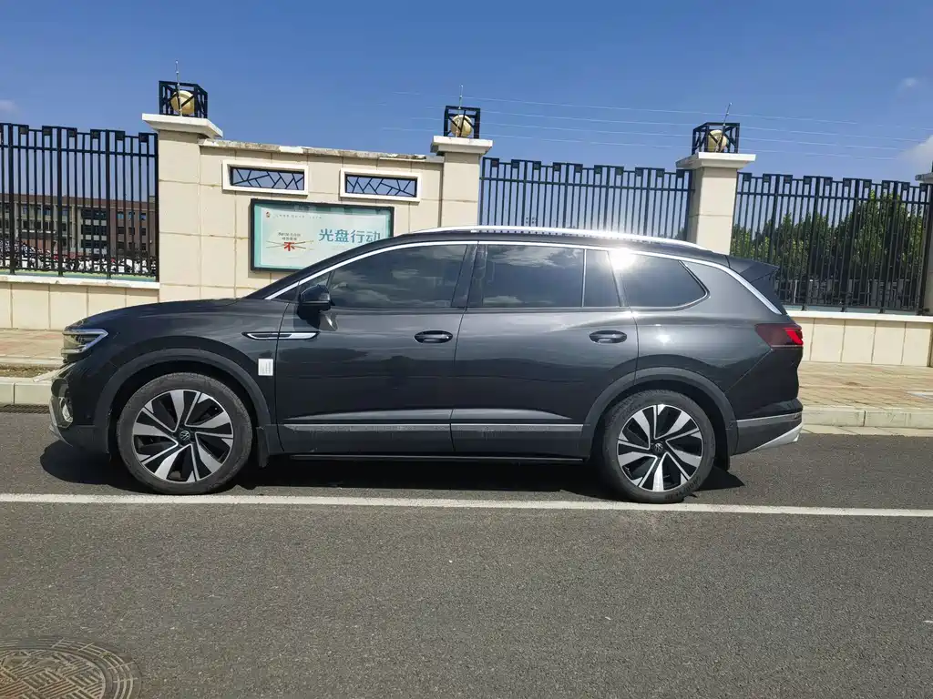 Volkswagen Talagon — миниатюра 8