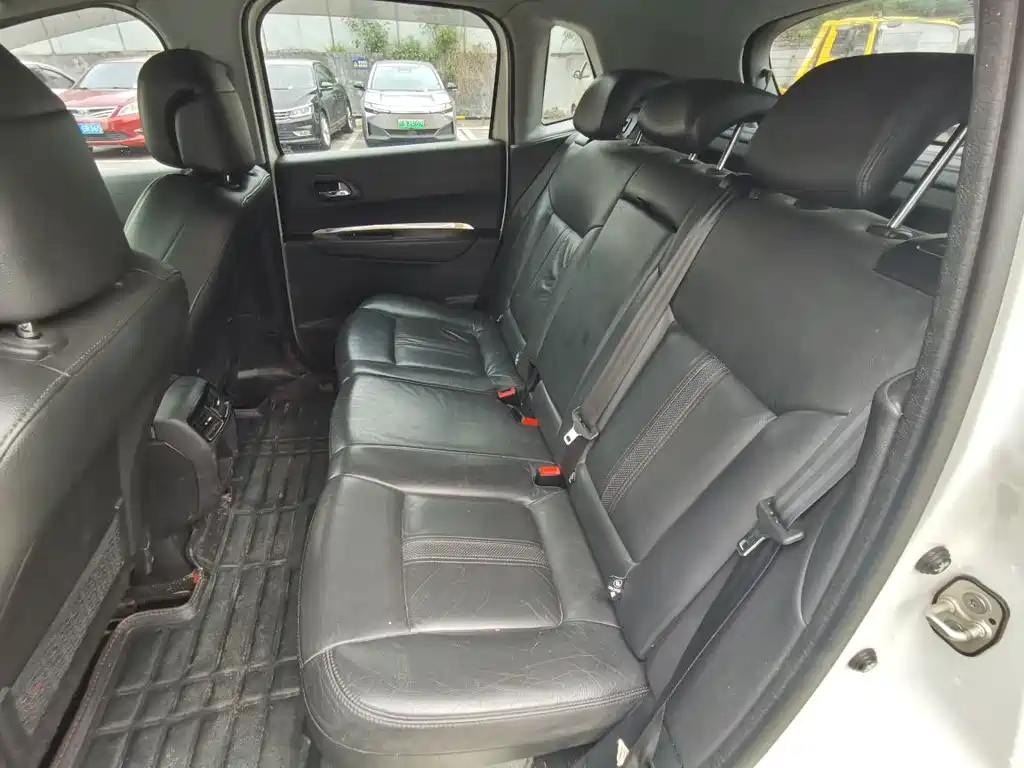 Peugeot 3008 — миниатюра 19