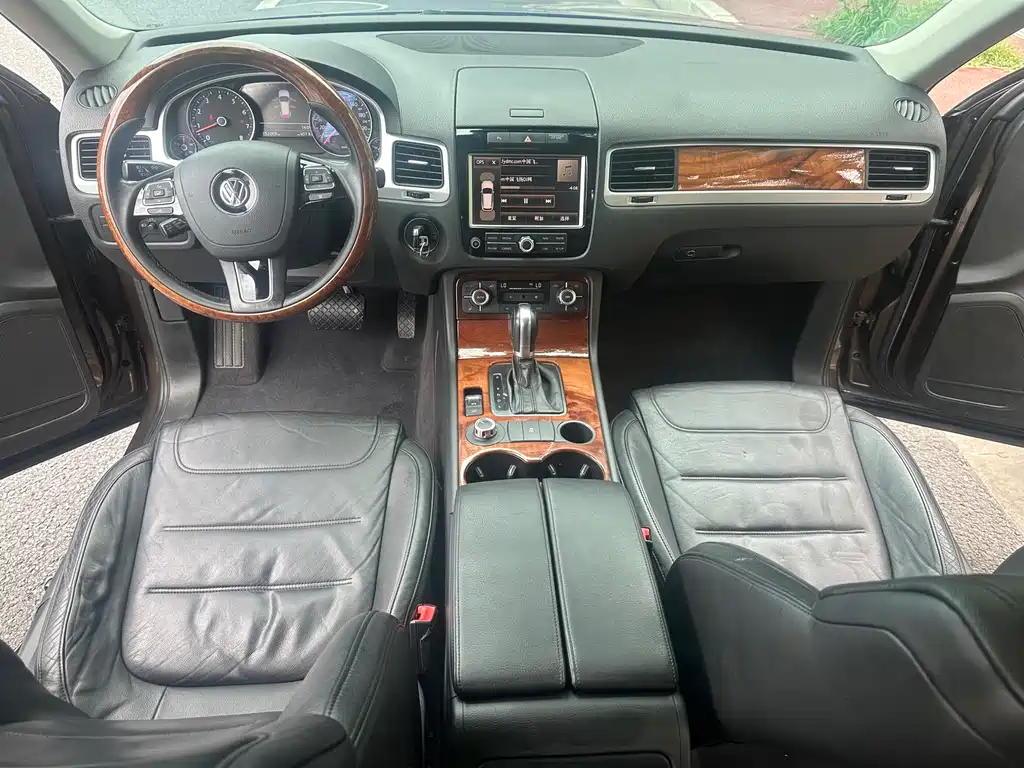 Volkswagen Touareg — миниатюра 8