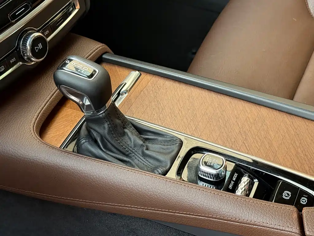 Volvo S90 — миниатюра 8