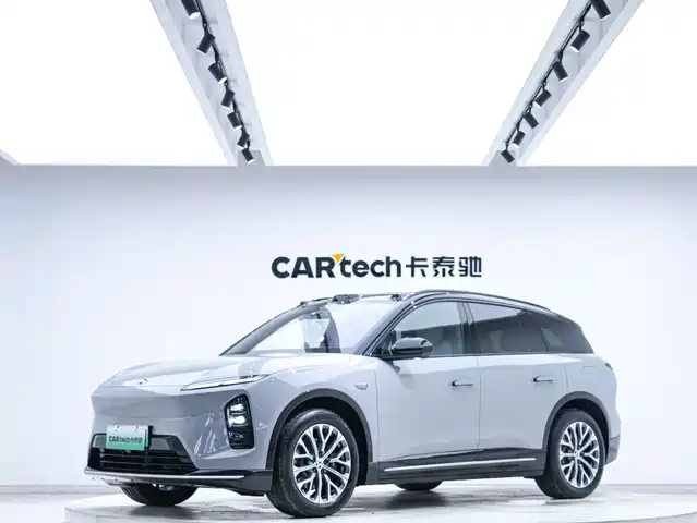 2025 Nio ES6