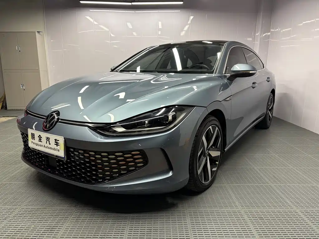 Купить Volkswagen Lamando
