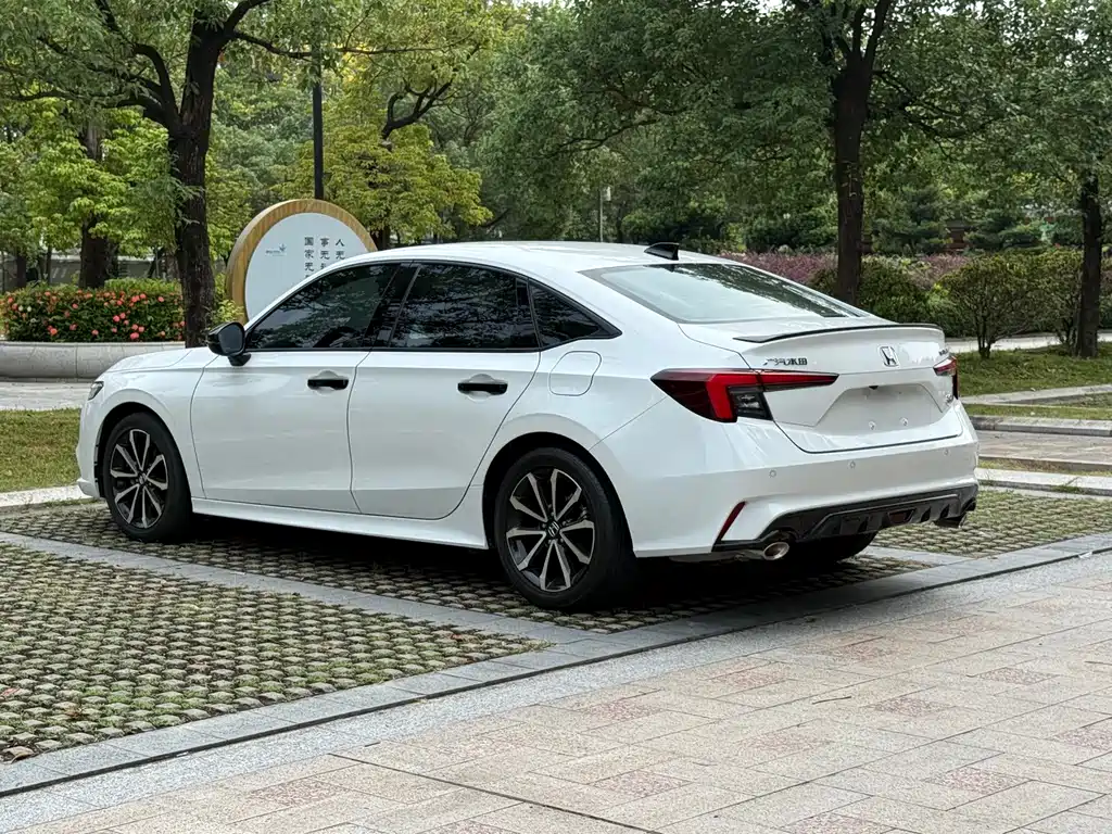 Honda Integra — миниатюра 14