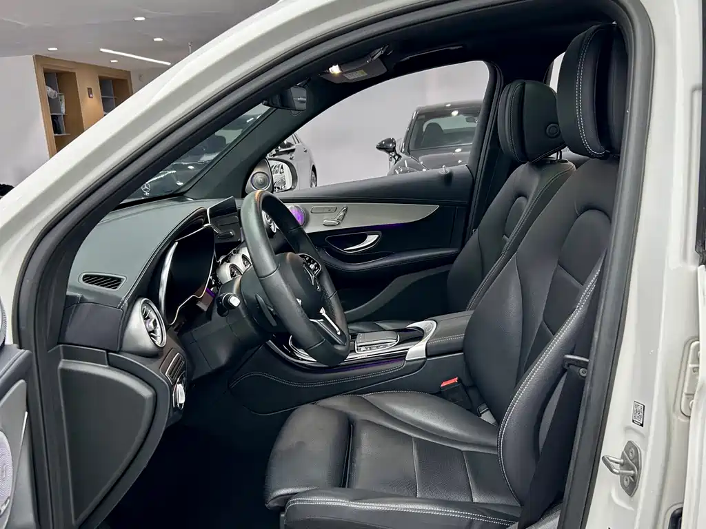 Mercedes-Benz GLC 2021 GLC 260 L 4MATIC