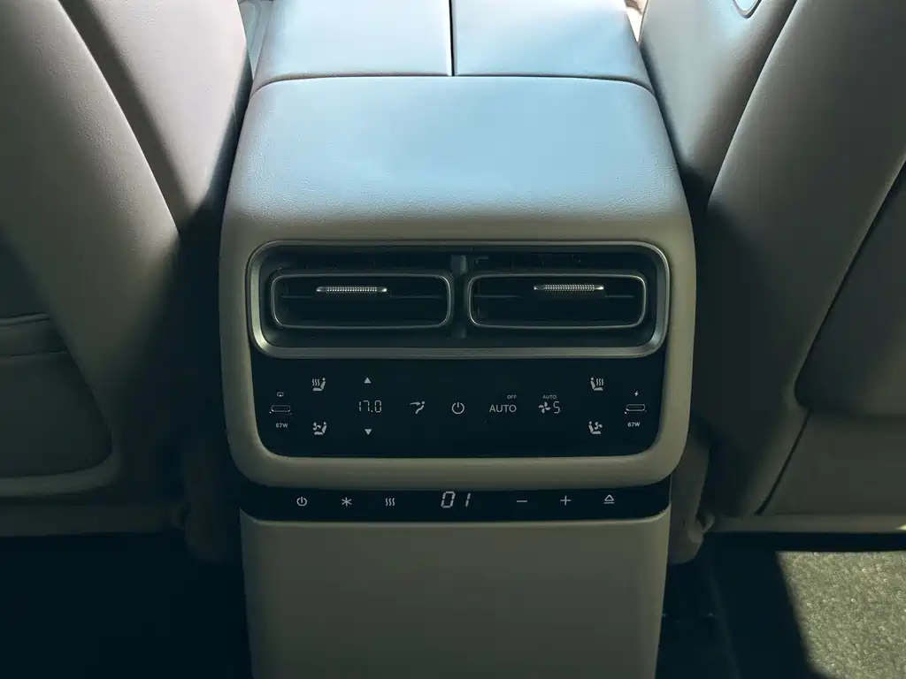 Li Auto Li i6 — миниатюра 18