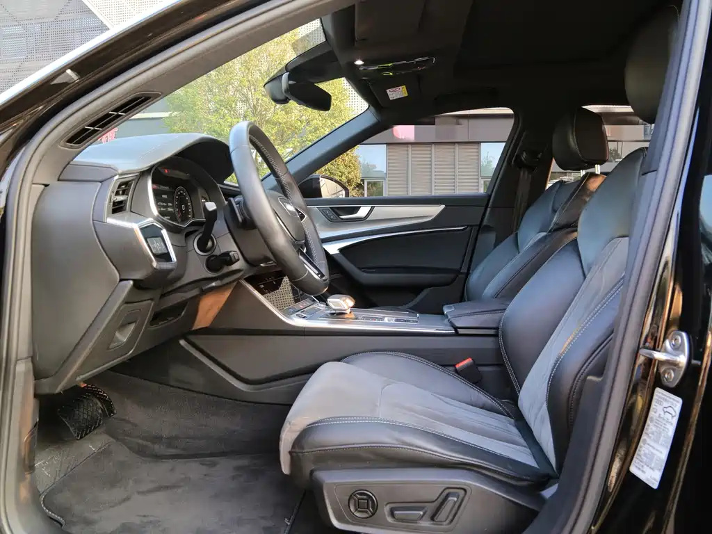 Audi A6L — миниатюра 15