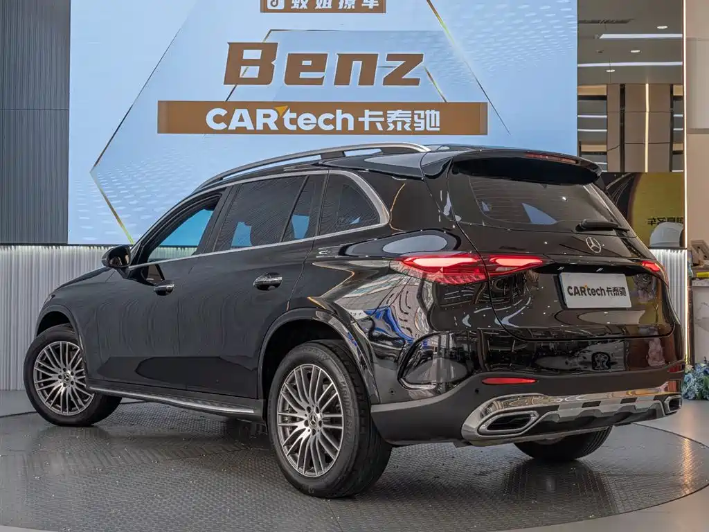 Mercedes-Benz GLC 2023 GLC 300 L 4MATIC 5 мест