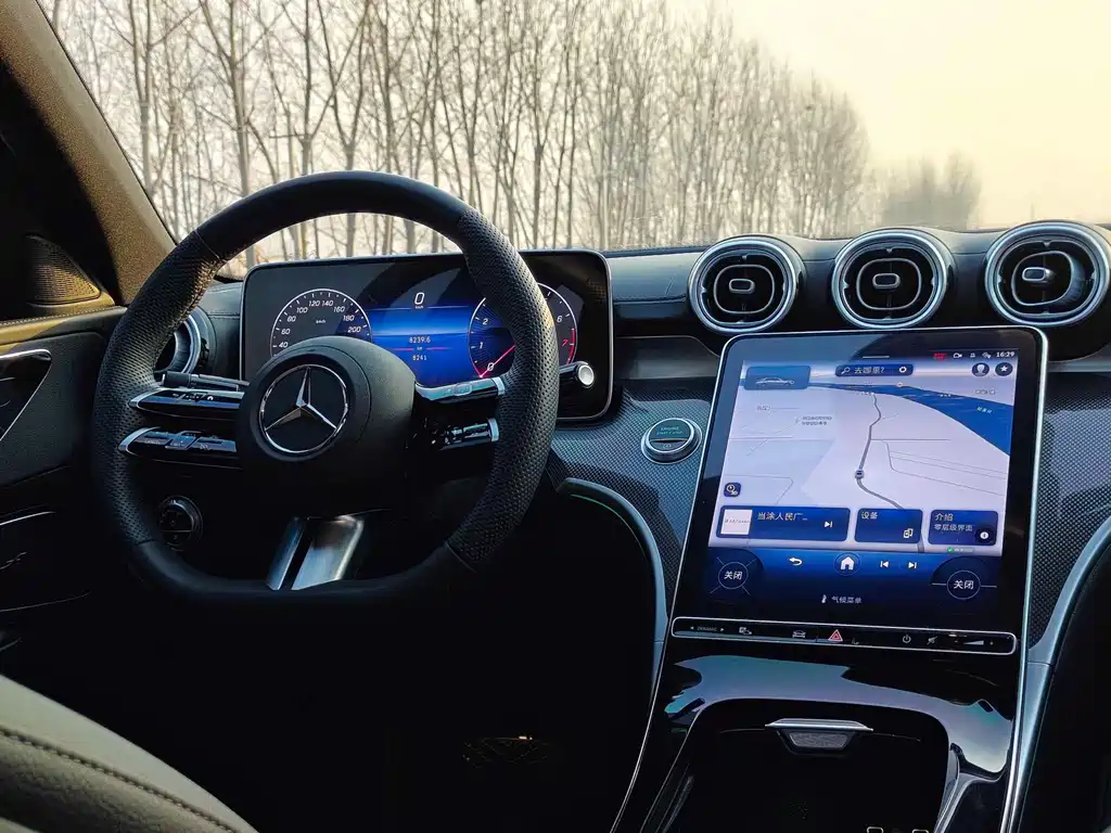 MERCEDES-BENZ C CLASS