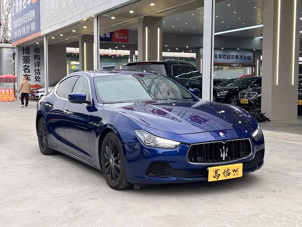 MASERATI GHIBLI