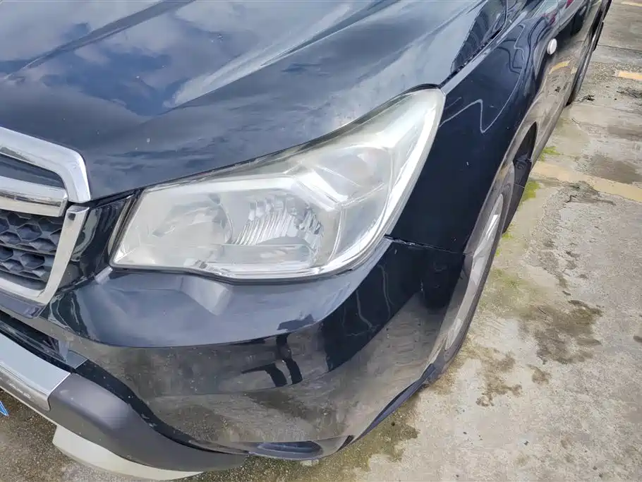 Subaru Forester 2014 2.0i AT Luxury