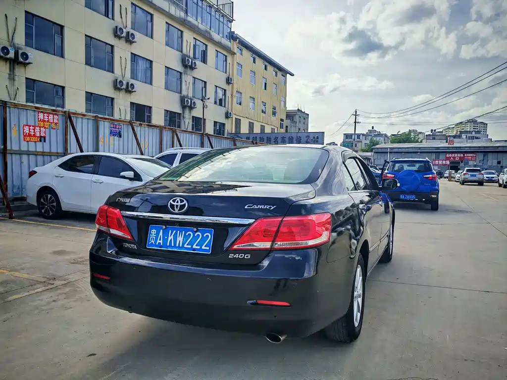 Toyota Camry 2010 240G
