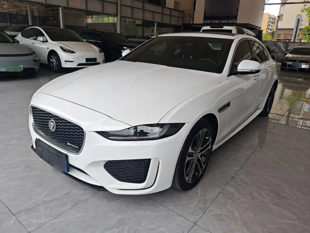 Jaguar XEL