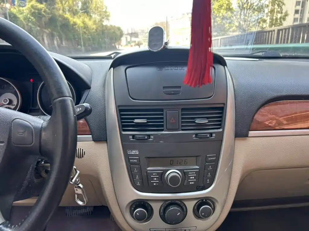 Buick Excelle 2013 1.5L AT Premium