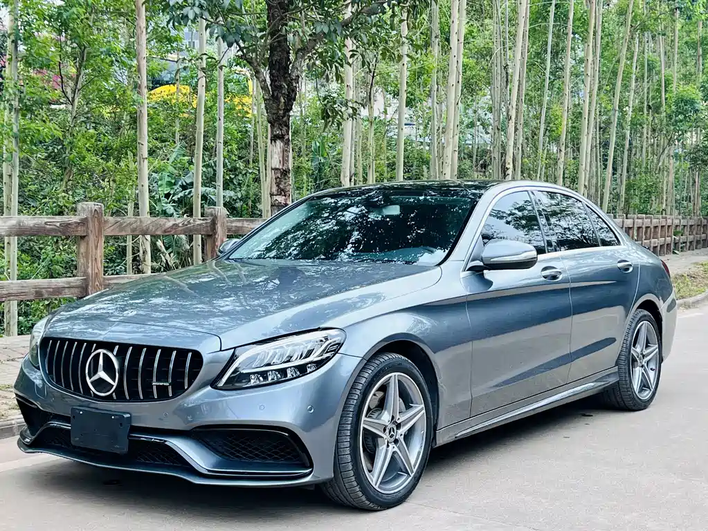 Mercedes-Benz C-Class — миниатюра 2