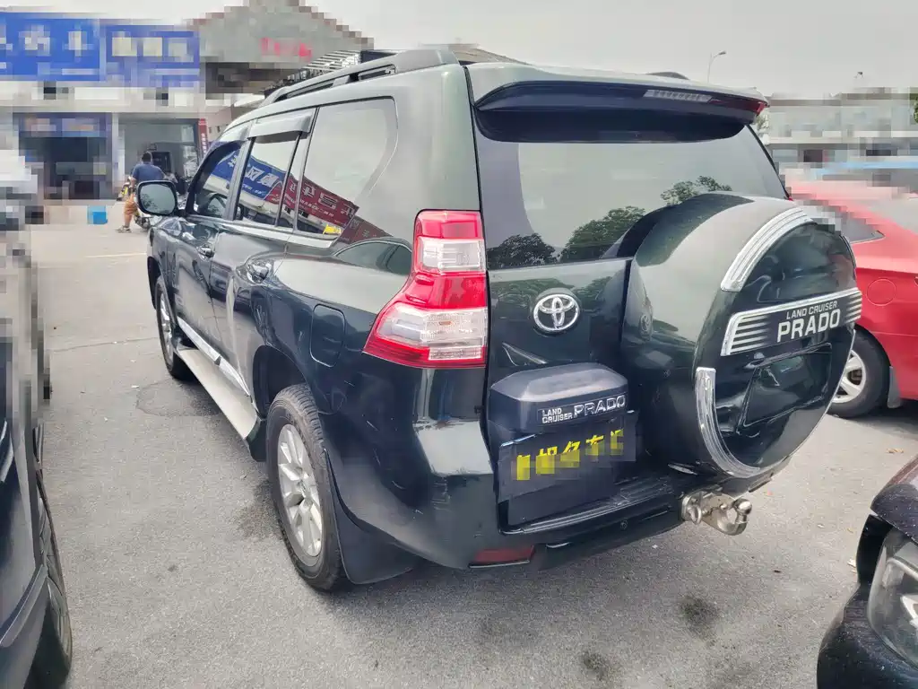 Toyota Prado (Import) — миниатюра 10