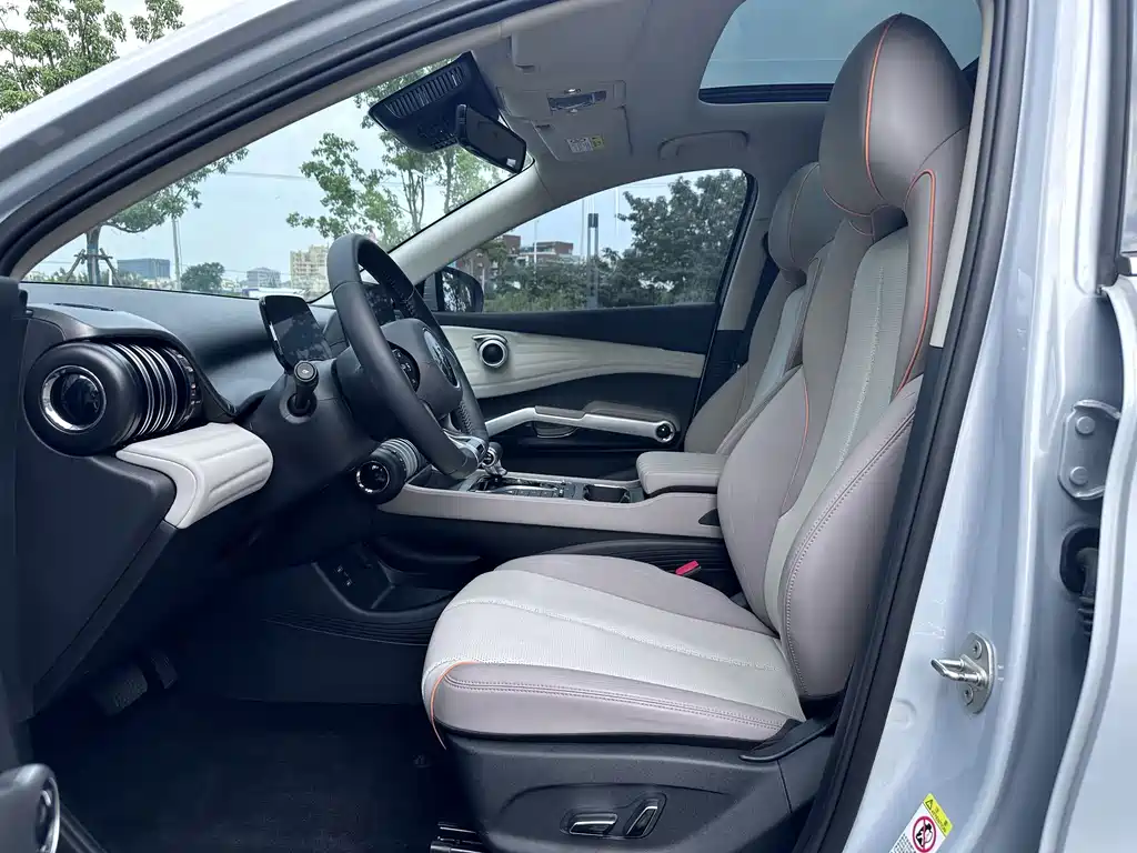 BYD Yuan Plus — миниатюра 5