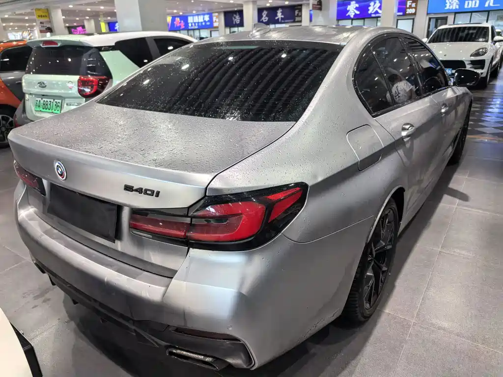 BMW 5 Series (Import) — миниатюра 4