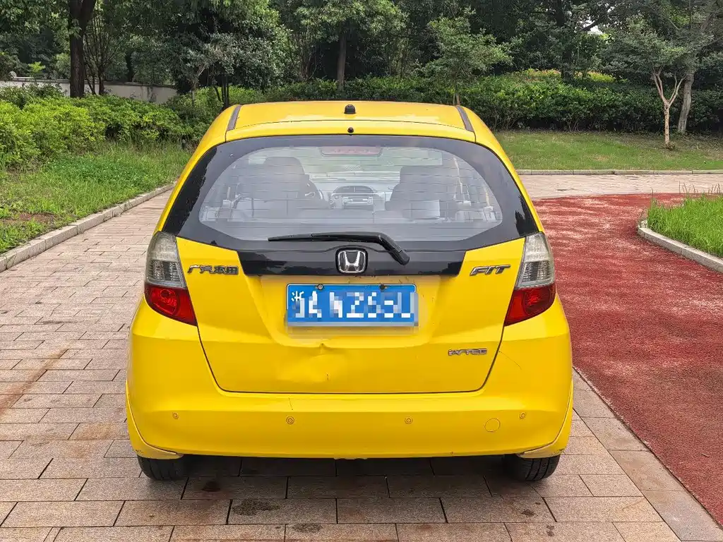 Honda Fit 2011 1.3L AT Comfort