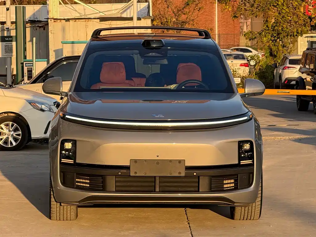 Li Auto Li L9 — миниатюра 2
