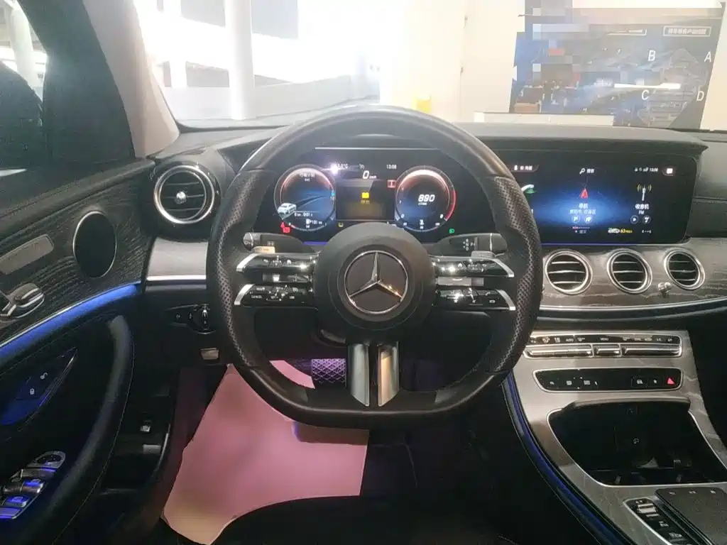 Mercedes-Benz E-Class E 2022 E 300 L Sport Fashion