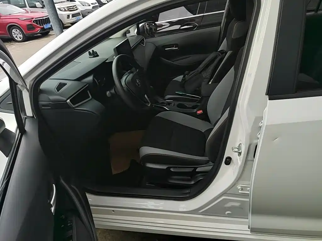 Toyota Corolla — миниатюра 15