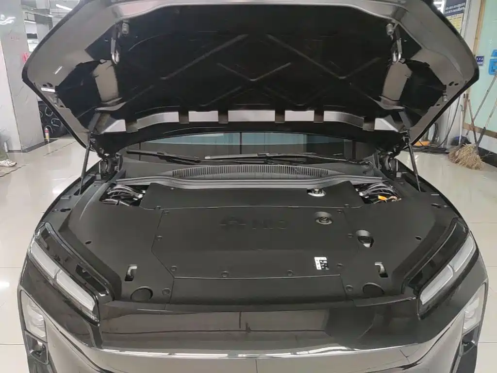 NIO ET5T — миниатюра 20