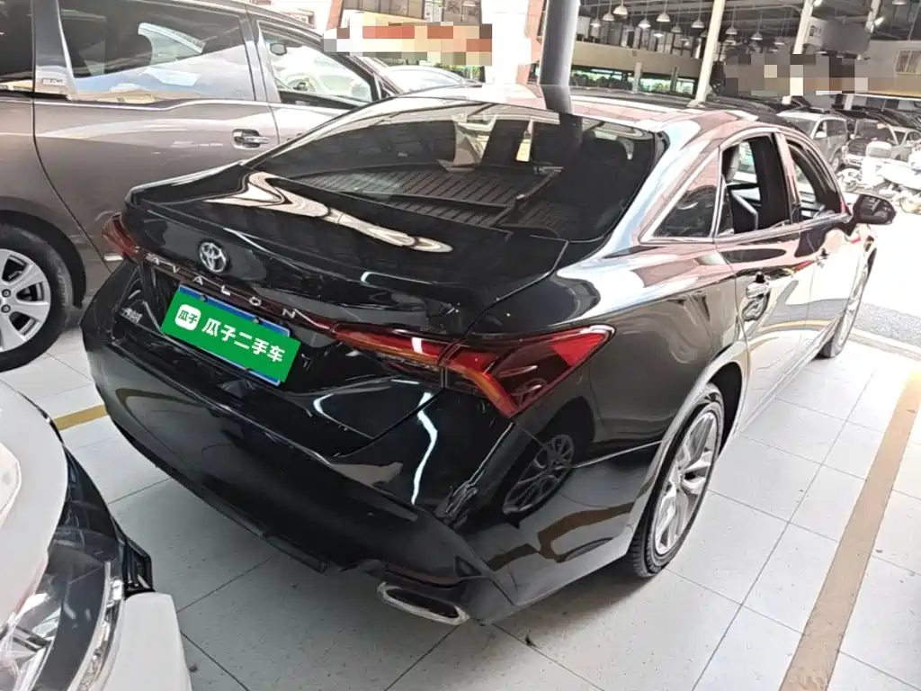 Toyota Avalon — миниатюра 7