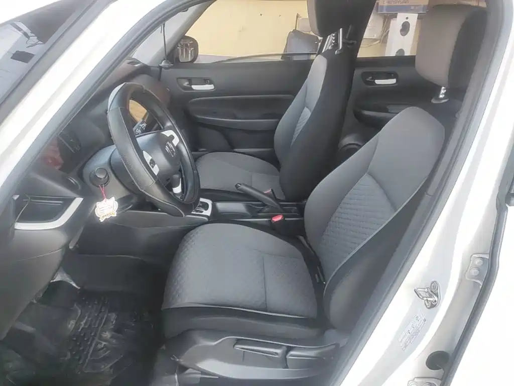 Honda Fit — миниатюра 15