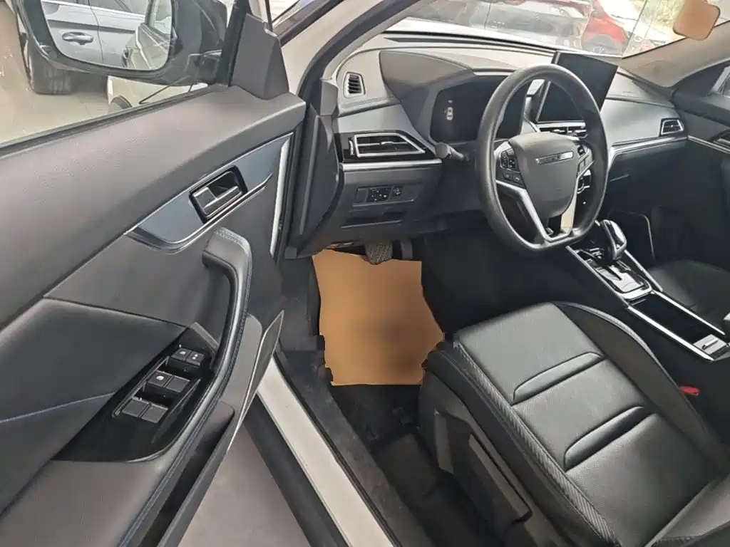 Venucia T60 EV — миниатюра 16